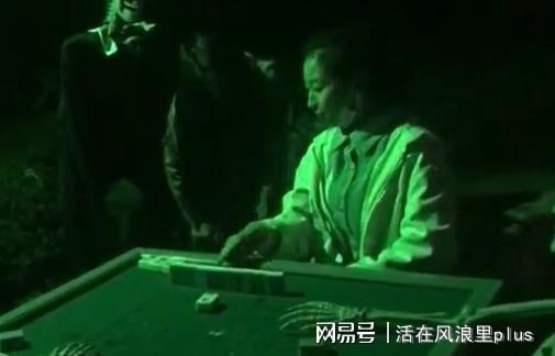 摘要：《鬼打麻将》是一种传统的中国游戏是一种通过有规则的牌类游戏、发牌和出牌来实